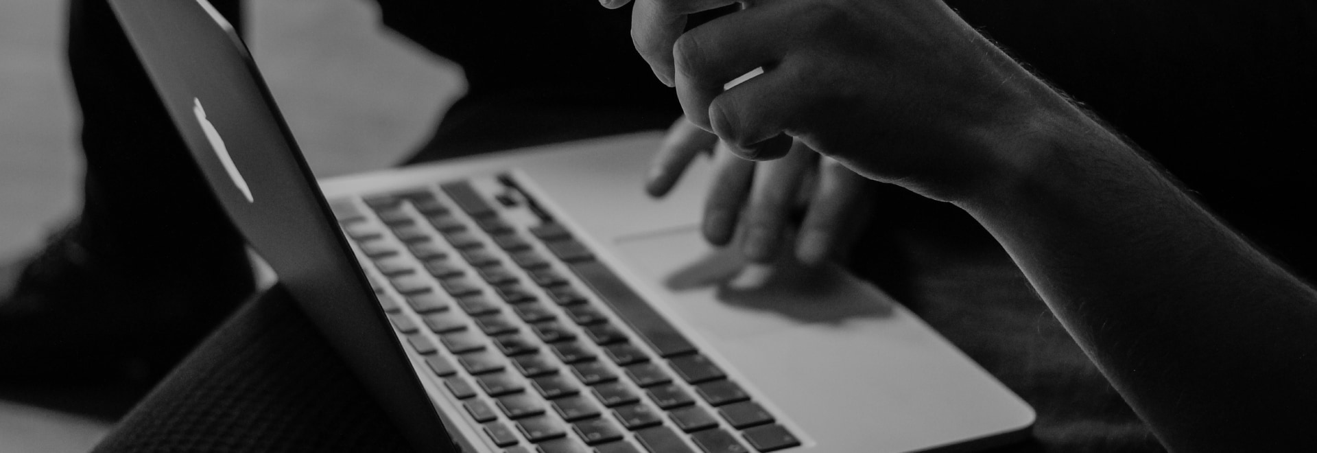 **8**大服务体系